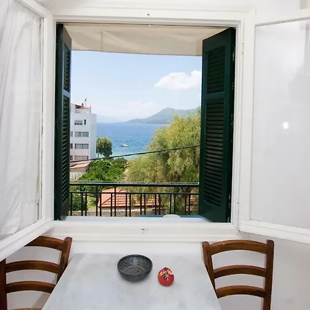 Soile Georgia Apartment Loutra Edipsou  Exterior foto